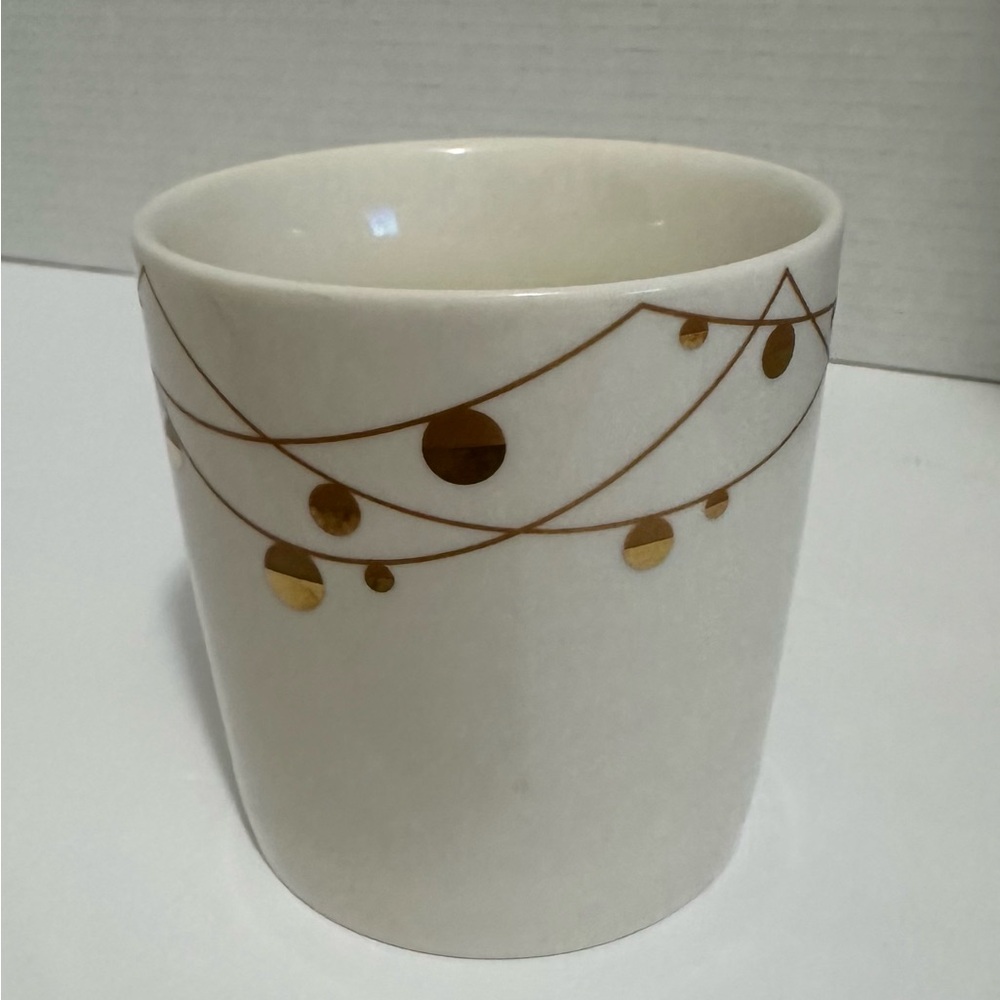 Starbucks 2012 Christmas Mug White white Metallic Good Ornaments Bone China